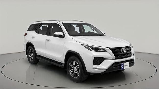 Toyota Fortuner EXR — фото 1