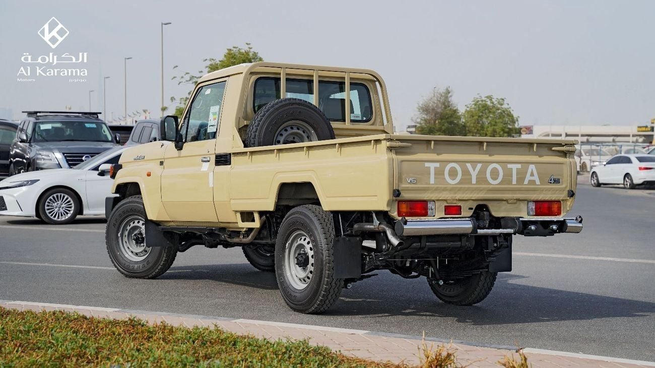 تويوتا لاند كروزر بيك آب LC79 - 4.0L Automatic Drive | Single Cabin Pick up with 4x4 drive and Diff Lock - GCC - Petrol