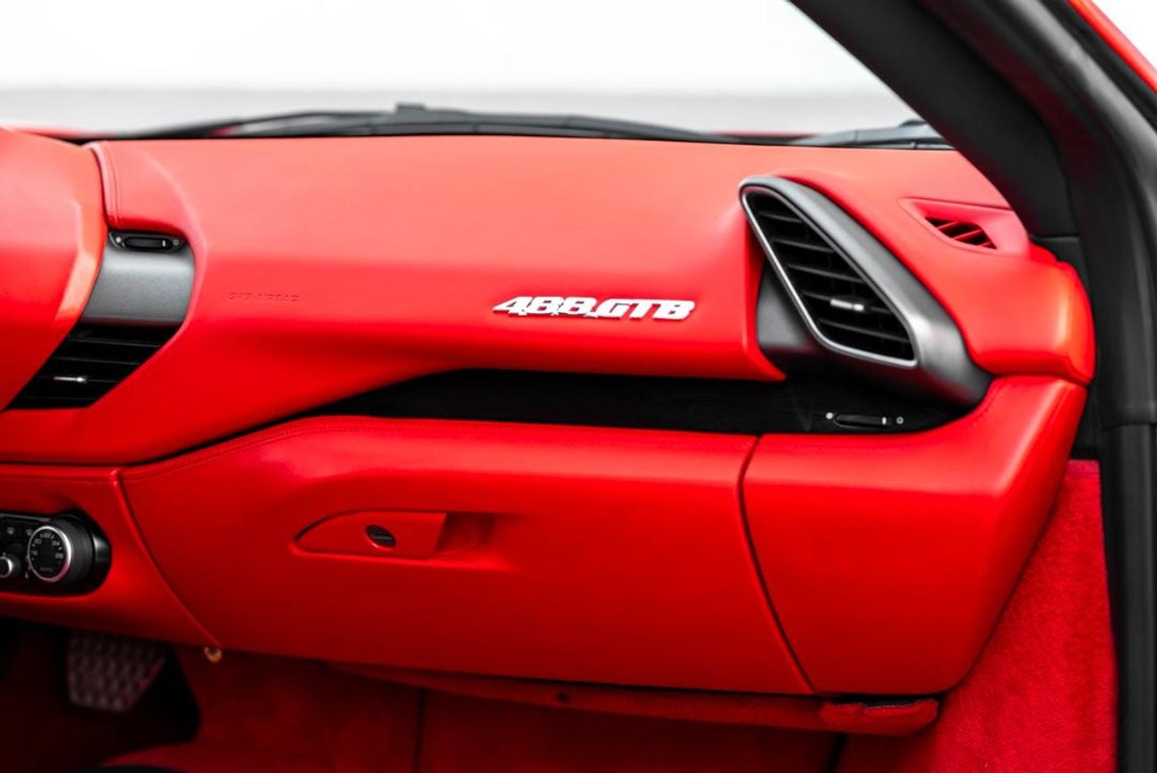 فيراري 488 GTB STD