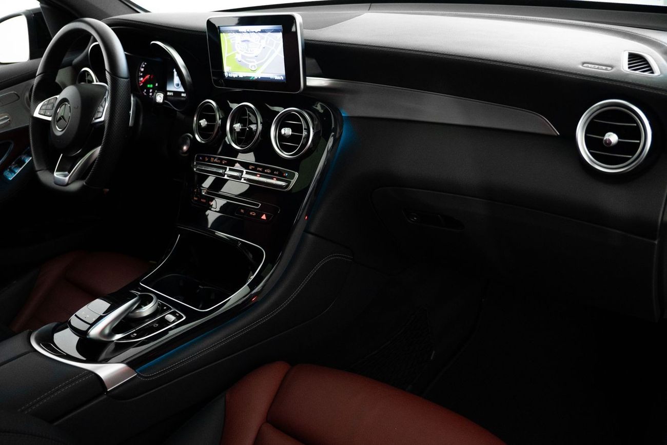 Mercedes-Benz GLC 250 4MATIC 2.0L