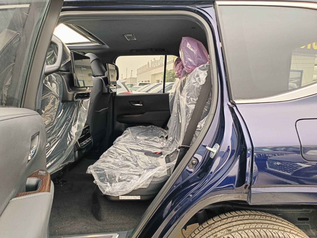 Toyota Land Cruiser LC300 VX / 3.5 V6 PETROL / FRONT PWR SEATS WITH LEATHER / SUNROOF (CODE # LC35VXB1)