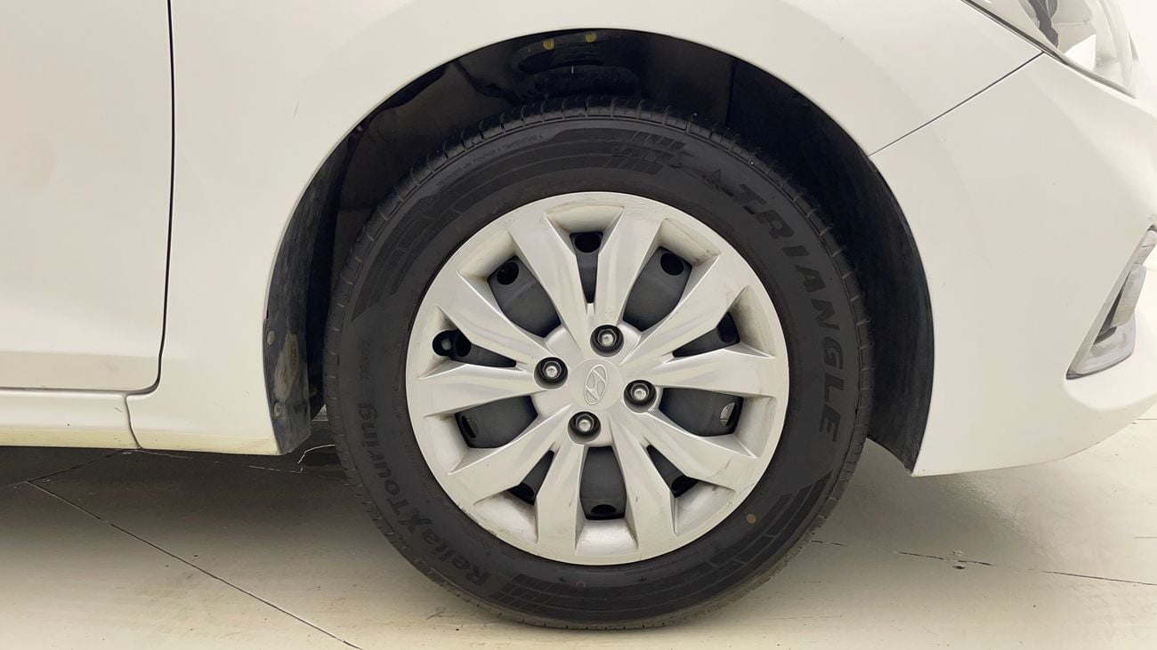 Hyundai Accent SMART 1.6 | Zero Down Payment | Home Test Drive