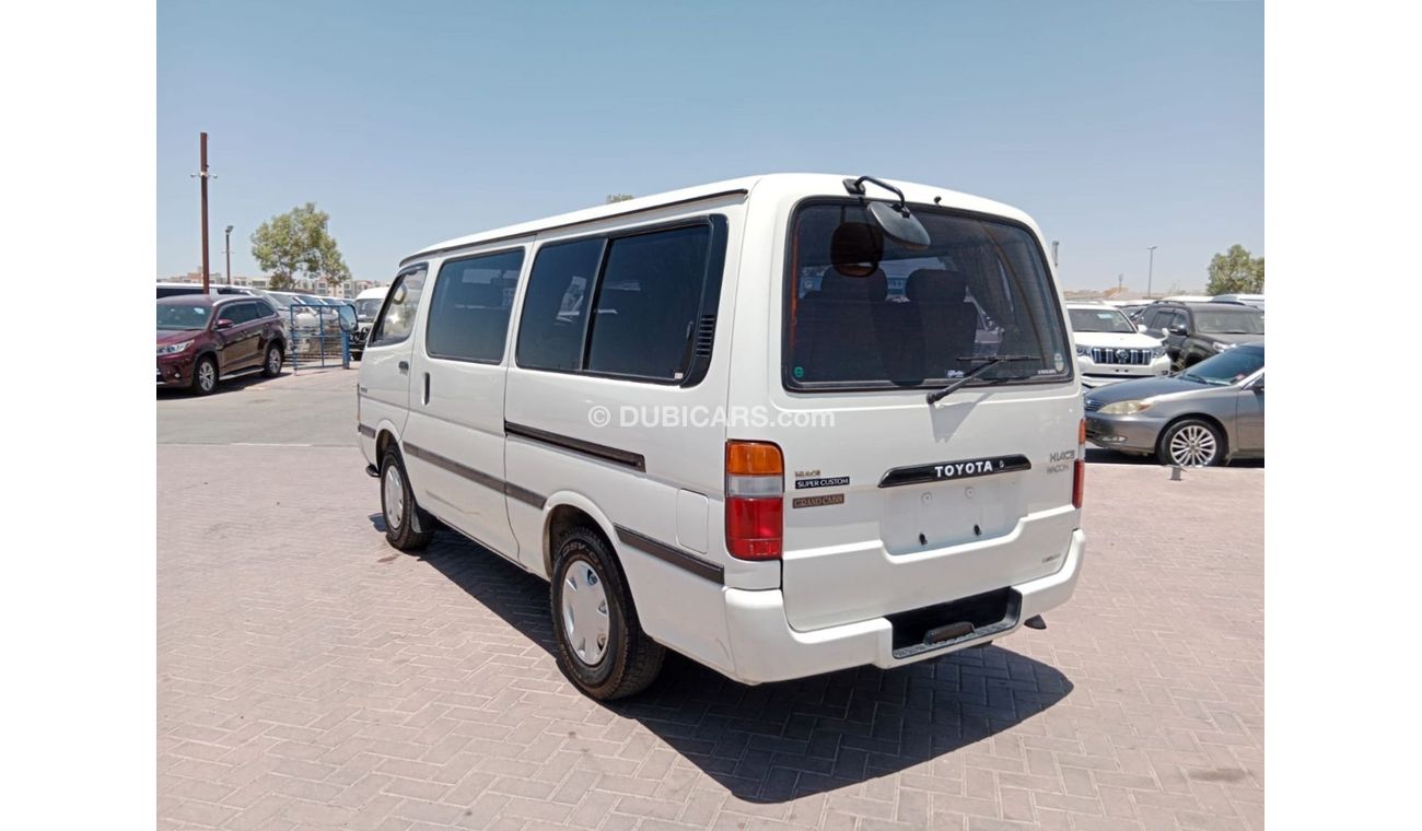 تويوتا هاياس TOYOTA HIACE VAN RIGHT HAND DRIVE (PM1348)
