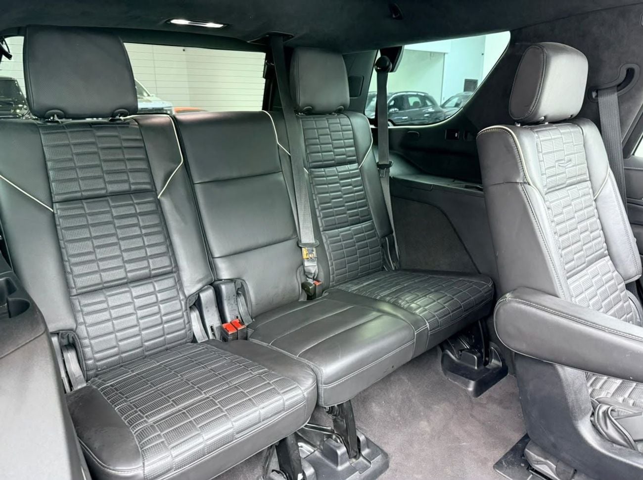 Cadillac Escalade SPORT PLATINUM 2023 Cadillac Escalade Sport Platinum, Excellent Condition, European Specs.