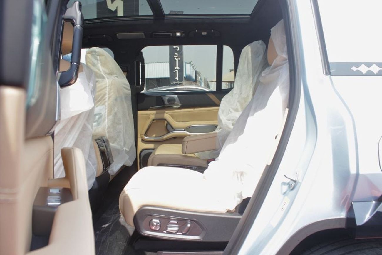 بي واي دي ليوبارد 8 Smart and Brave Flagship Edition (7 Seats)