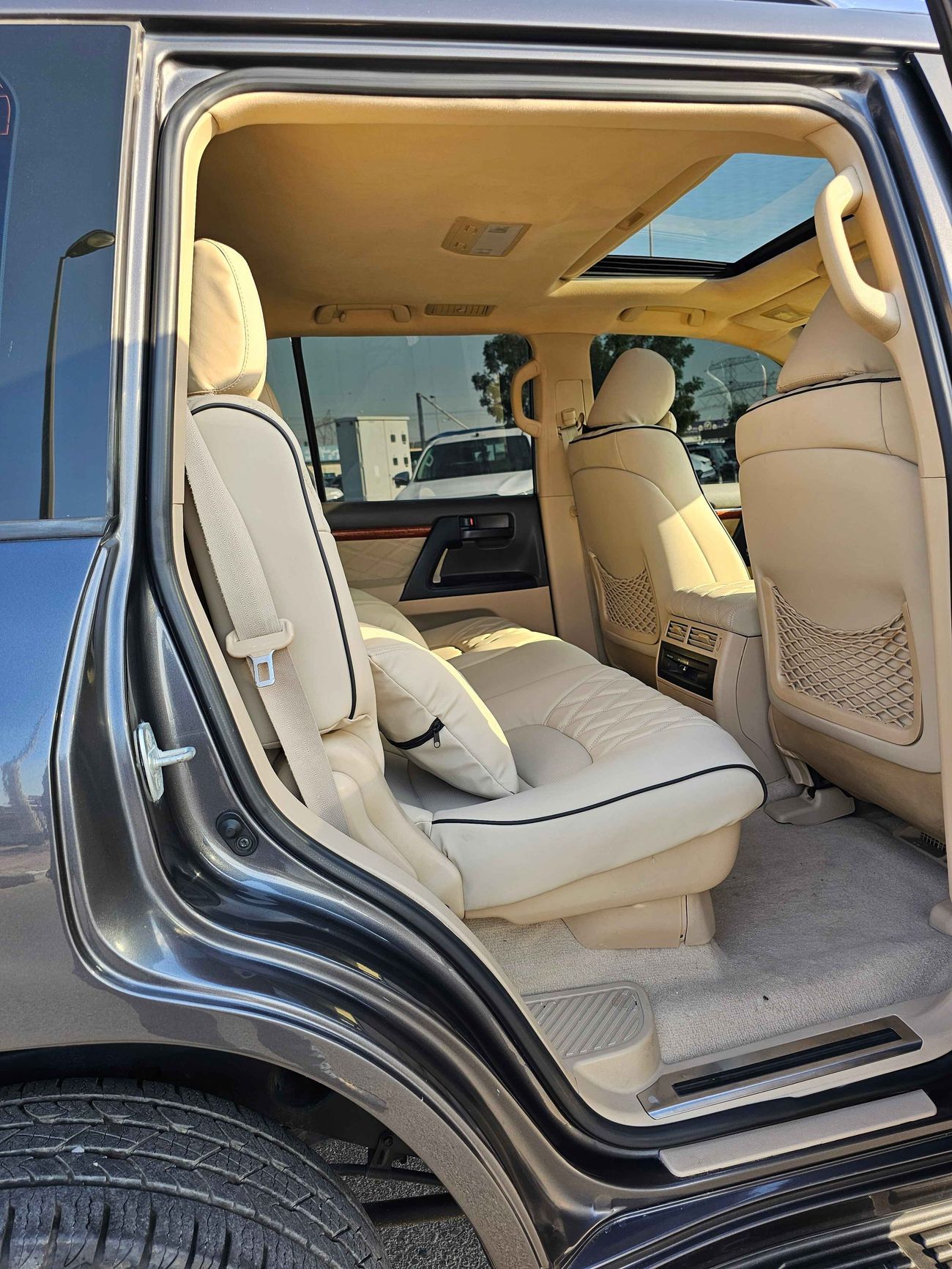 تويوتا لاند كروزر / GXR V6 / SUNROOF / FULL OPT / ORG  SHAPE / LOT#16404