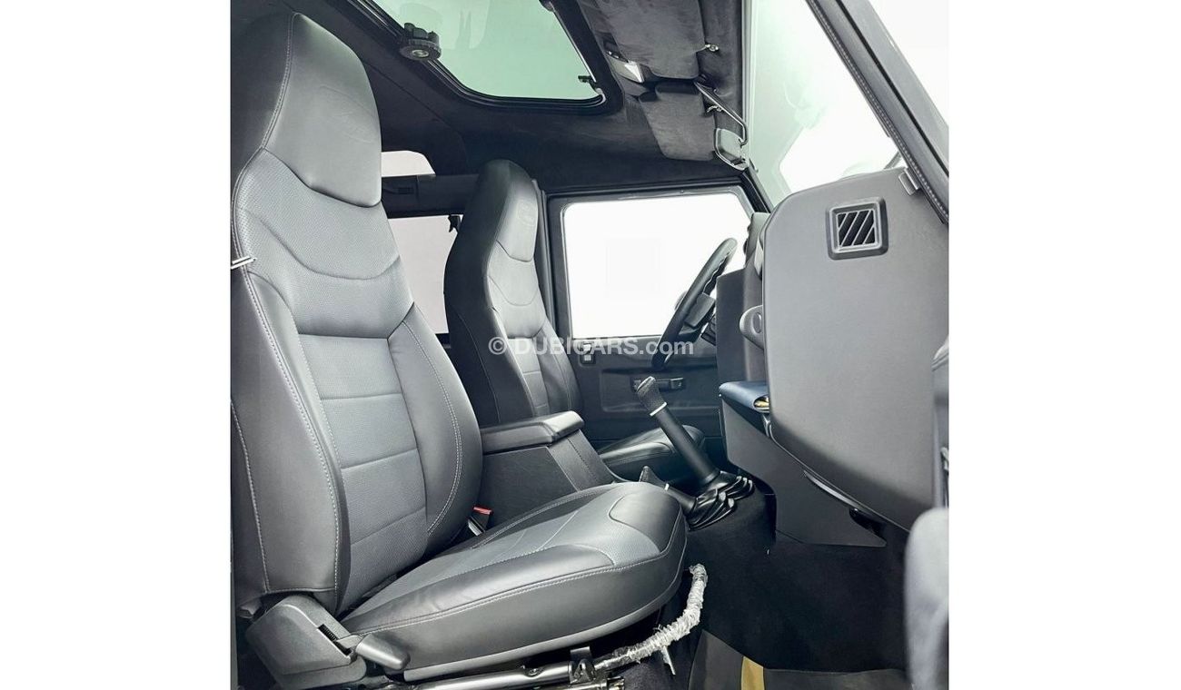 لاند روفر ديفندر 2016 Land Rover Defender, Full Service History-Warranty-GCC