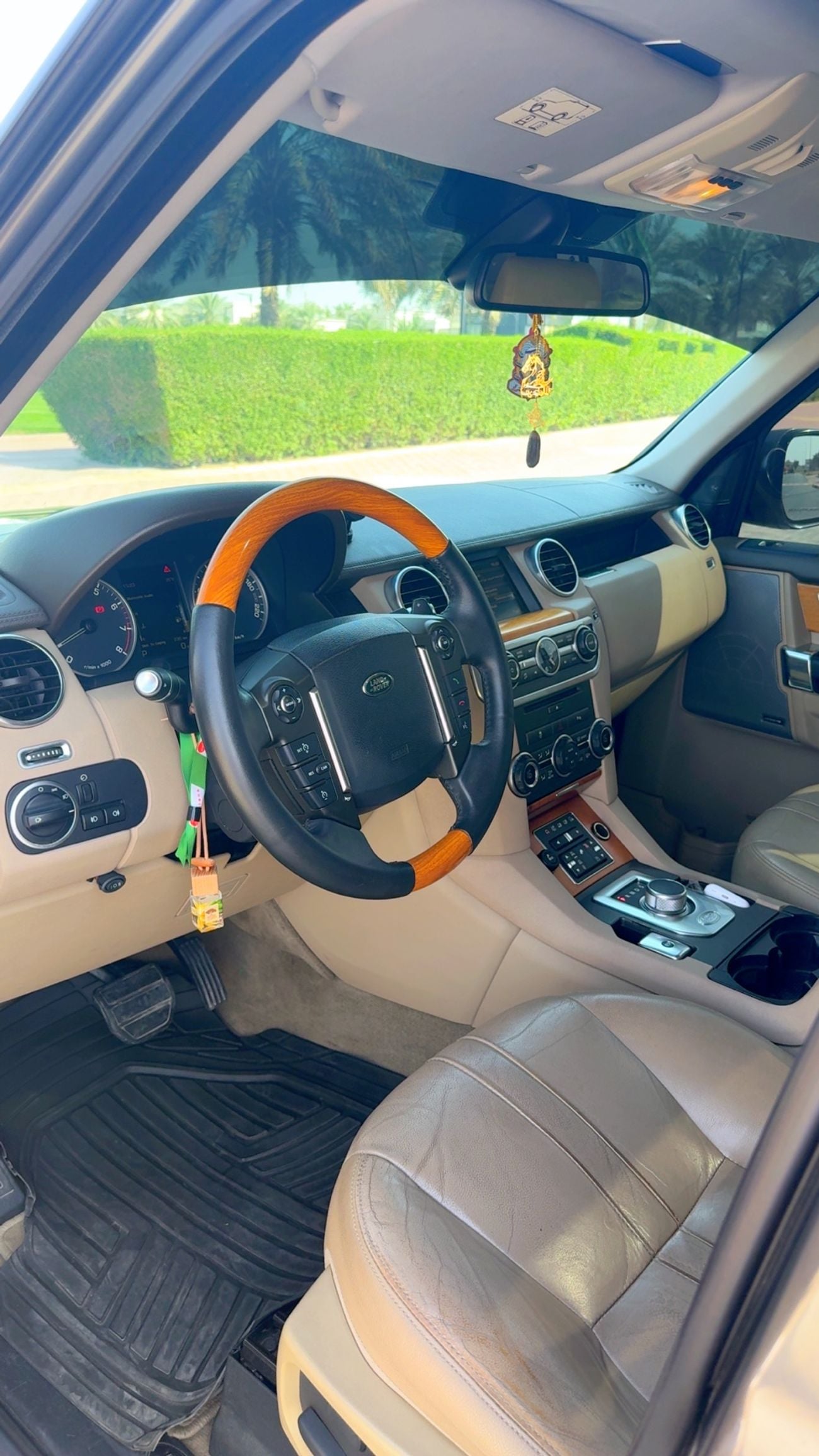 Land Rover Discovery s