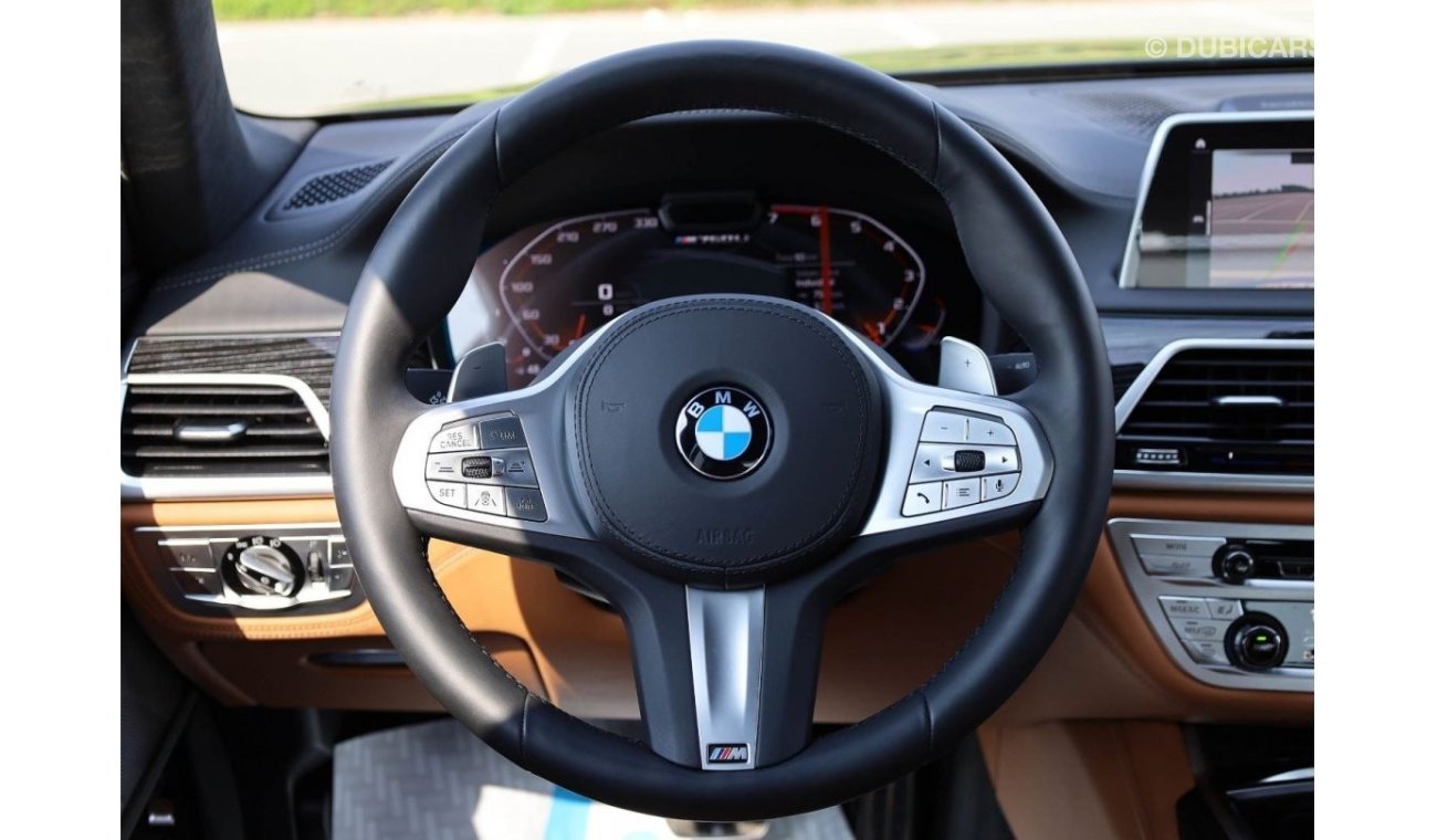 بي أم دبليو M760Li Li Xdrive | V12 6.6L AWD | Under Warranty |  GCC