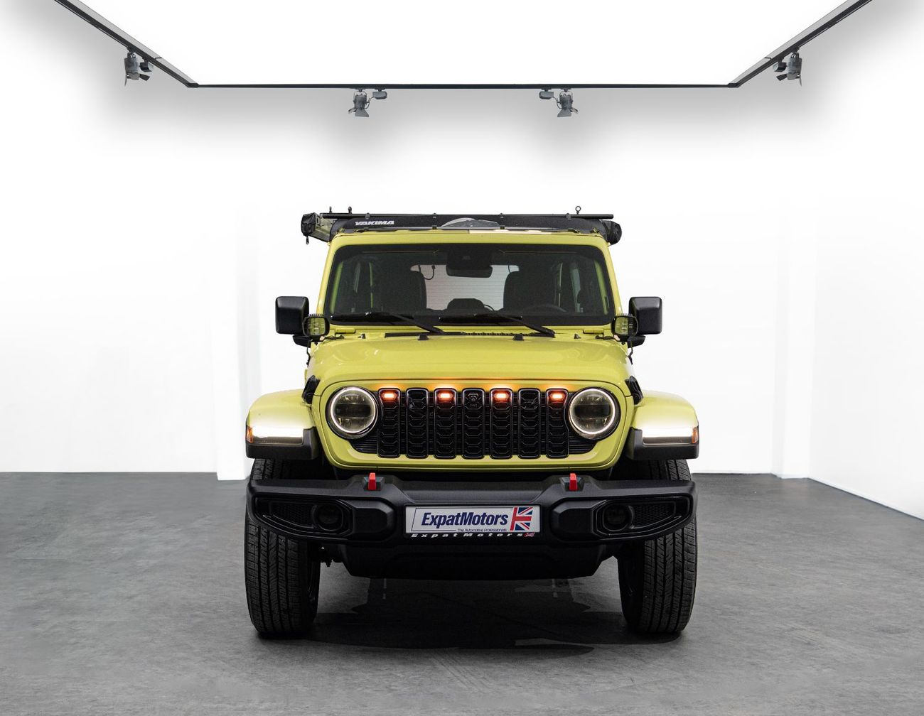 جيب رانجلر Unlimited Sahara 2.0L A/T