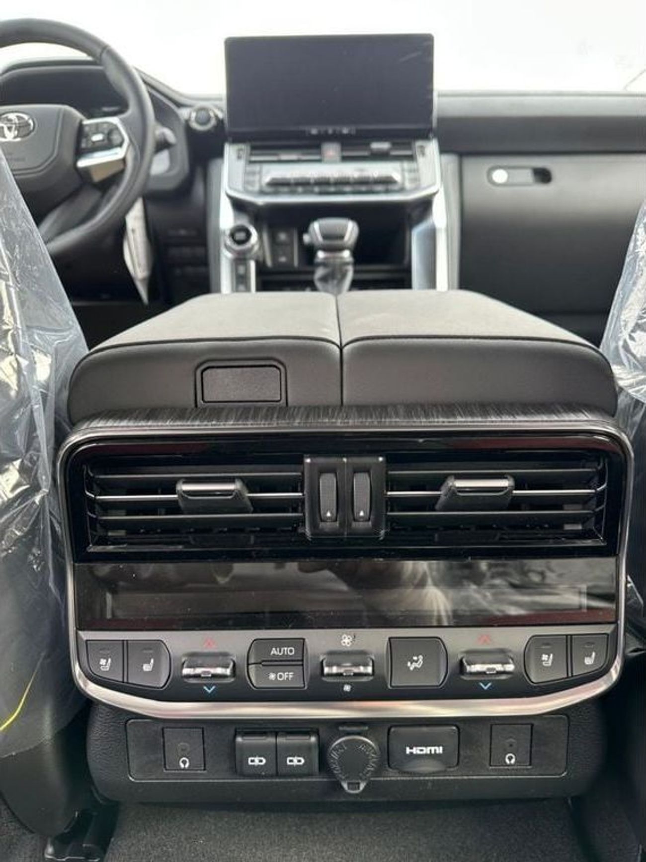 تويوتا لاند كروزر 2025 Toyota Land Cruiser VXR 3.3L Diesel with Radar