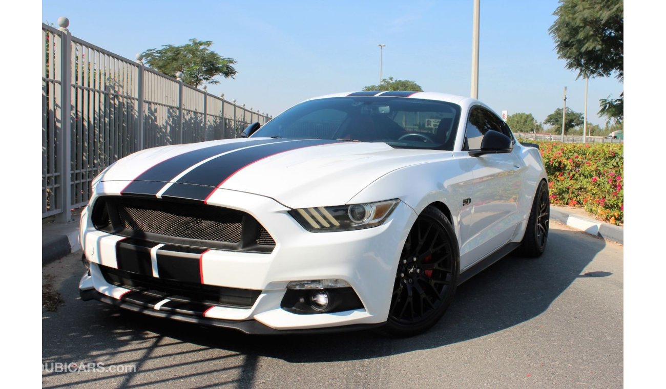 Ford Mustang 2015 / GT PREMIUM / V8/ 5.0/ GCC/ 100% ORIGINAL PAINT/ FULL SERVICE / 1 YEAR WARRANTY