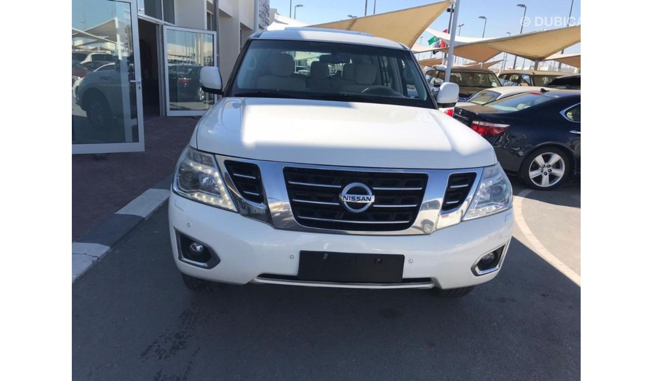 Nissan Patrol Nissan patrol 2015 g cc sun roof accident free