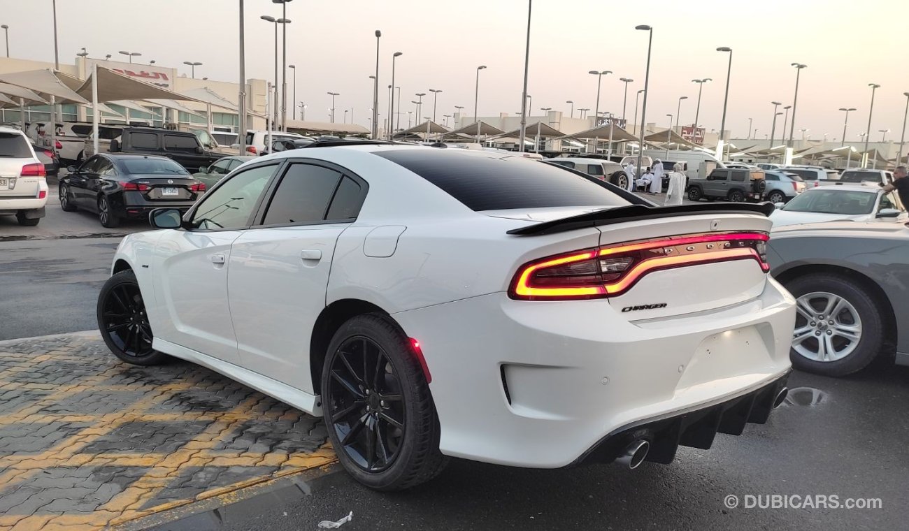 دودج تشارجر Full option, GCC HEMI R/T