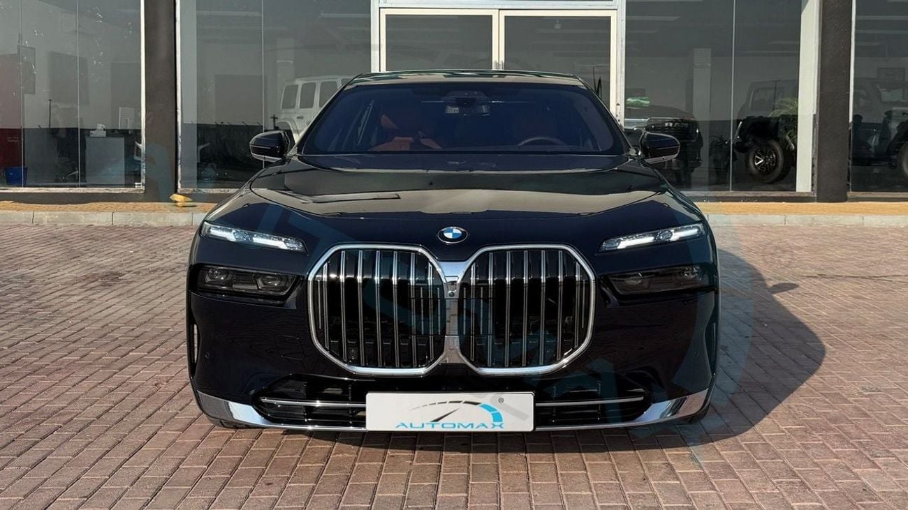 بي أم دبليو 740i ماستركلاس M SPORT PACKAGE 2026 (For Export , НА ЭКСПОРТ) 3.0TT RWD GCC Без пробега