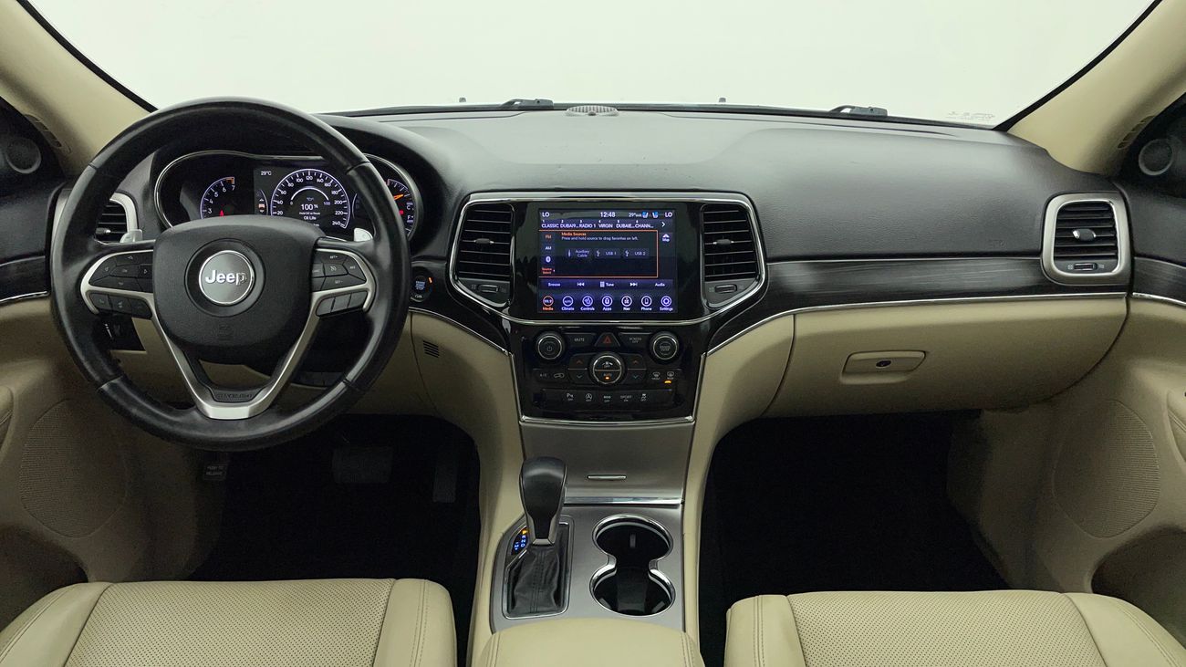 جيب جراند شيروكي LIMITED 3.6 | بدون دفعة مقدمة | اختبار قيادة مجاني للمنزل