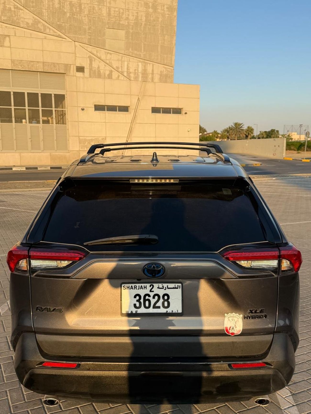 تويوتا راف ٤ XLE 2.5L