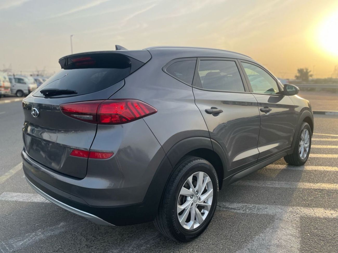 هيونداي توسون 2021 Hyundai Tucson Value Edition 2.0L V4 - Push Start BSM Radar With Electric Seat - Rear CAM 2 Key