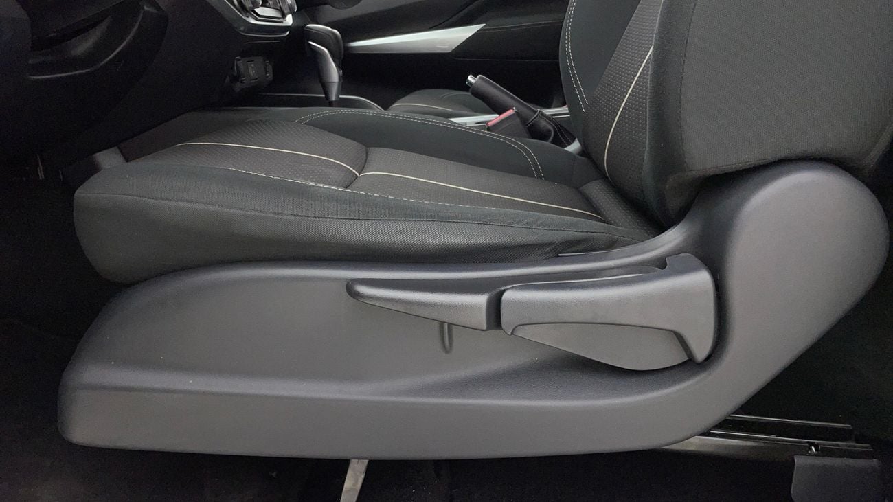 نيسان إكستيرا SE 2.5 | بدون دفعة مقدمة | اختبار القيادة في المنزل