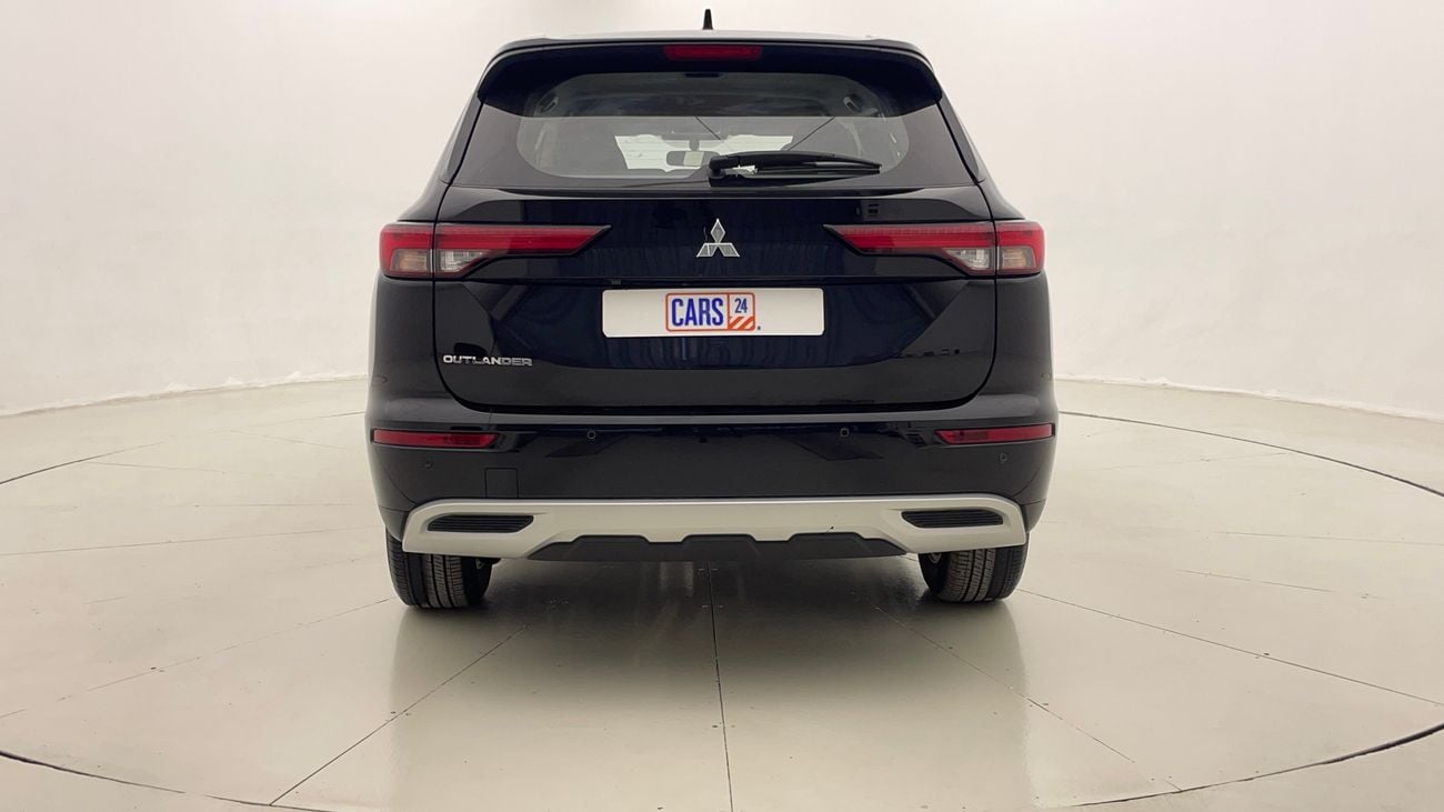 ميتسوبيشي آوتلاندر GLX MID LINE 2.5 | بدون دفعة مقدمة | اختبار القيادة في المنزل