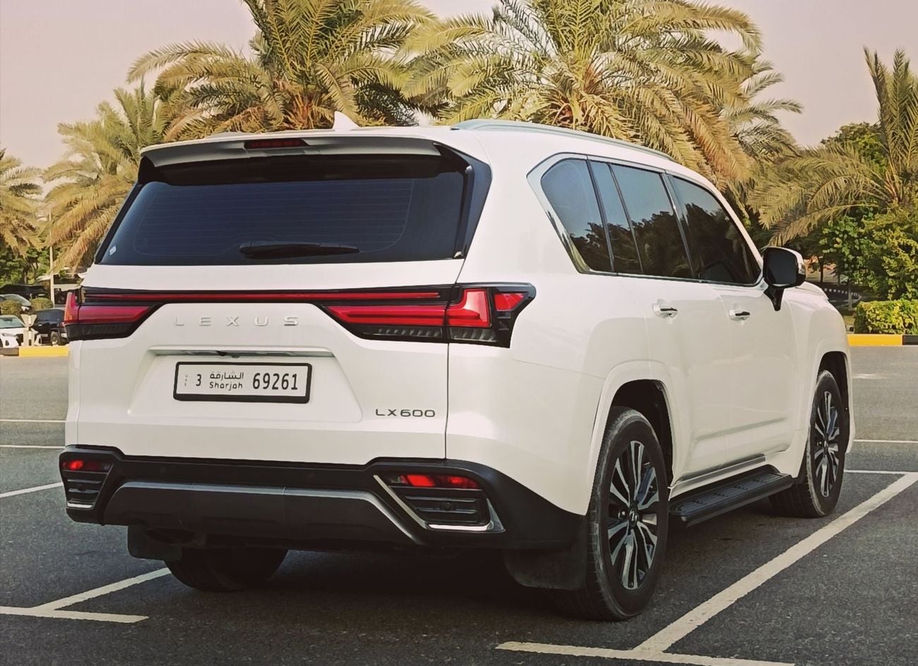 لكزس LX 600 PRESTIGE