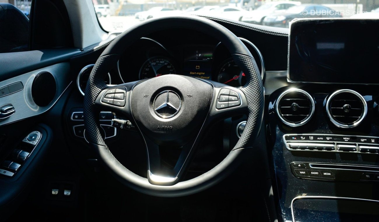 مرسيدس بنز GLC 350 Hybrid 4 Matic V4