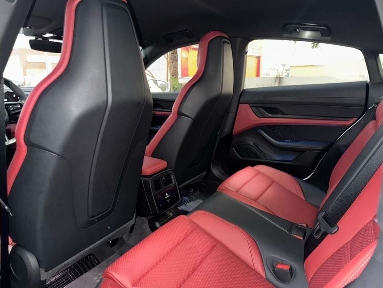 Porsche Taycan STANDARD