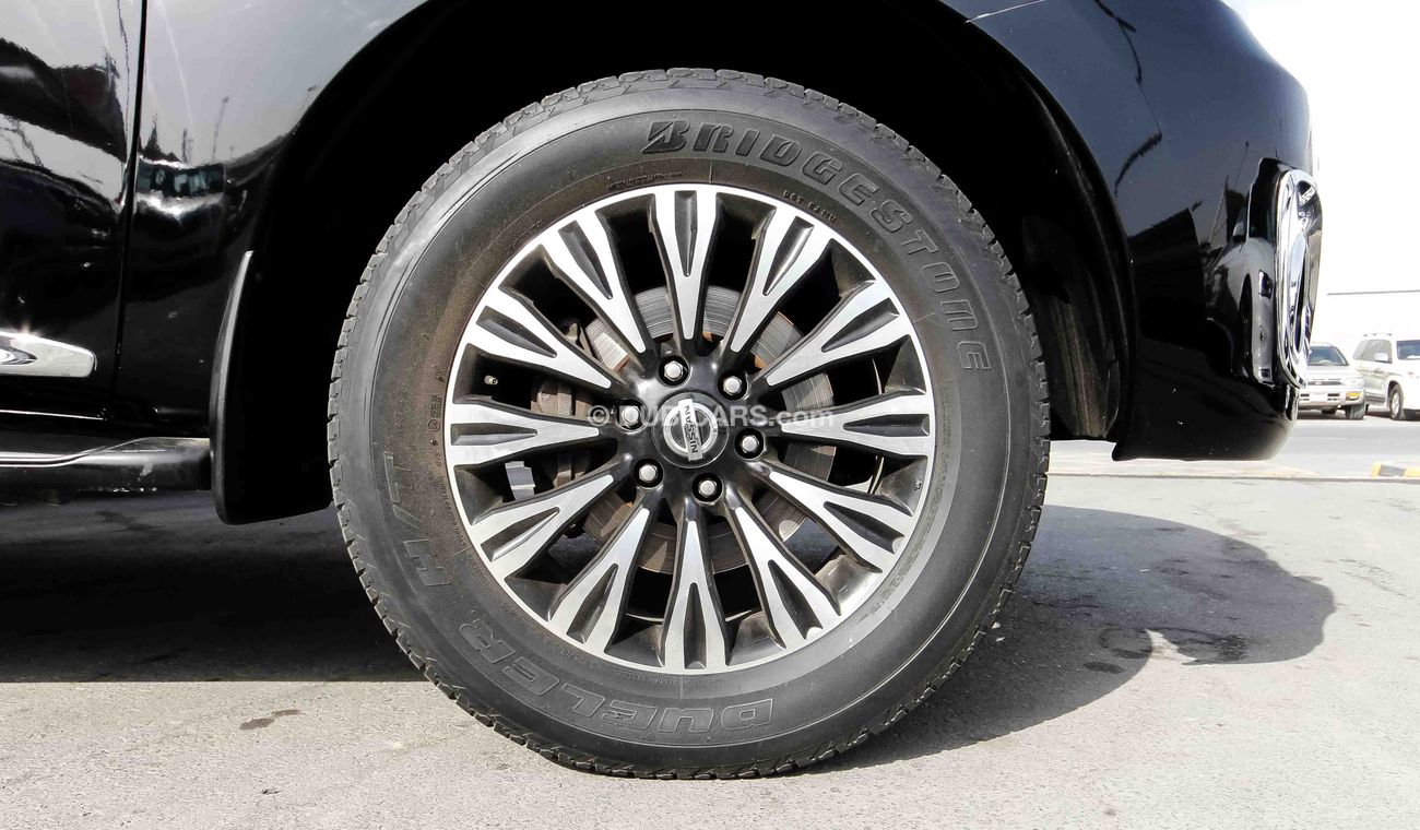 Nissan Patrol SE With Platinum Badge