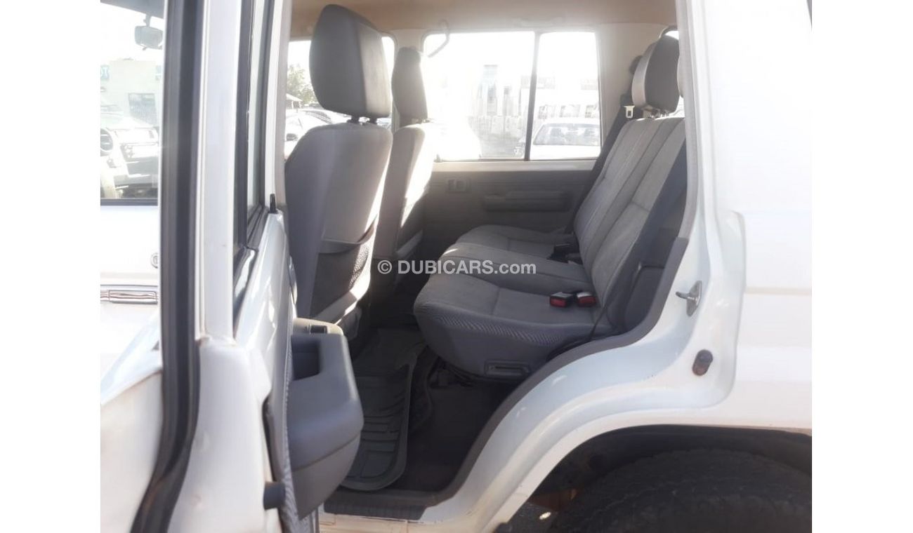 Toyota Land Cruiser 70 Toyota Land Cruiser Hard Top RIGHT HAND DRIVE (Stock no PM 767)