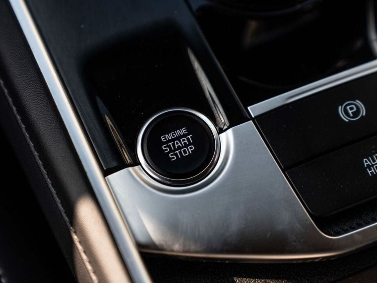 Kia Sportage AED 1,746 PM • THE ALL-NEW 2025 SPORTAGE L 2.0L LX STD • OFFICIAL 5 YEAR KIA WARRANTY OR 150,000 KM