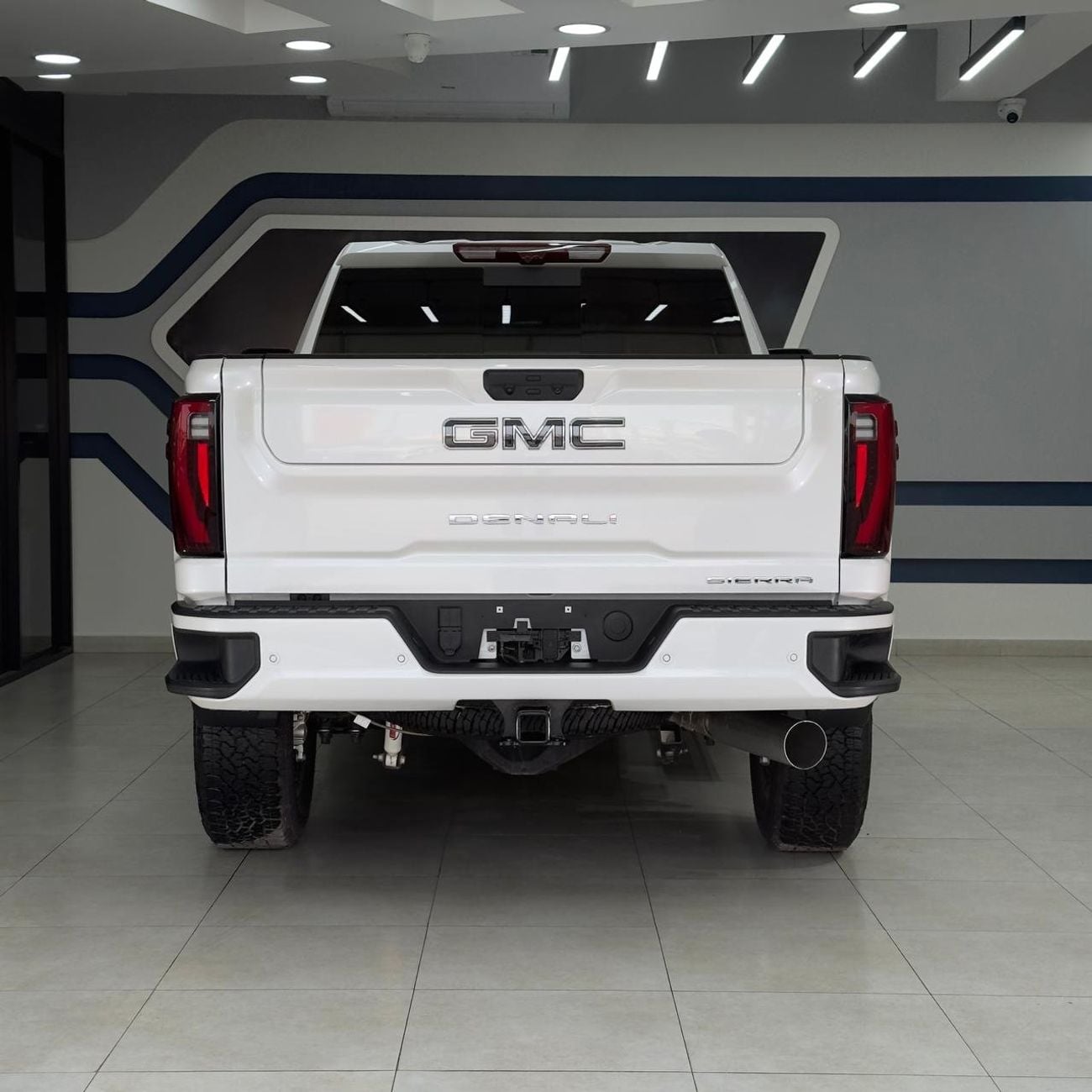 جي أم سي سييرا 2500 HD DENALI ULTIMATE