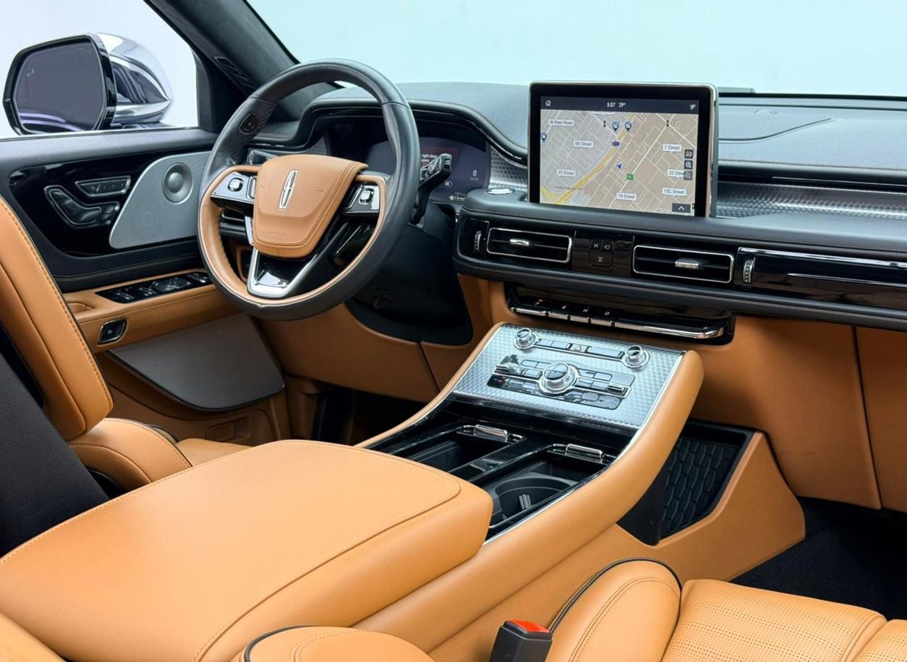لينكولن أفياتور RESERVE 2021 Lincoln Aviator Reserve, 2026 Lincoln Warranty + Service Pack, Very Low Km, Fully Loaded, GCC