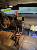 Nissan Pathfinder LE