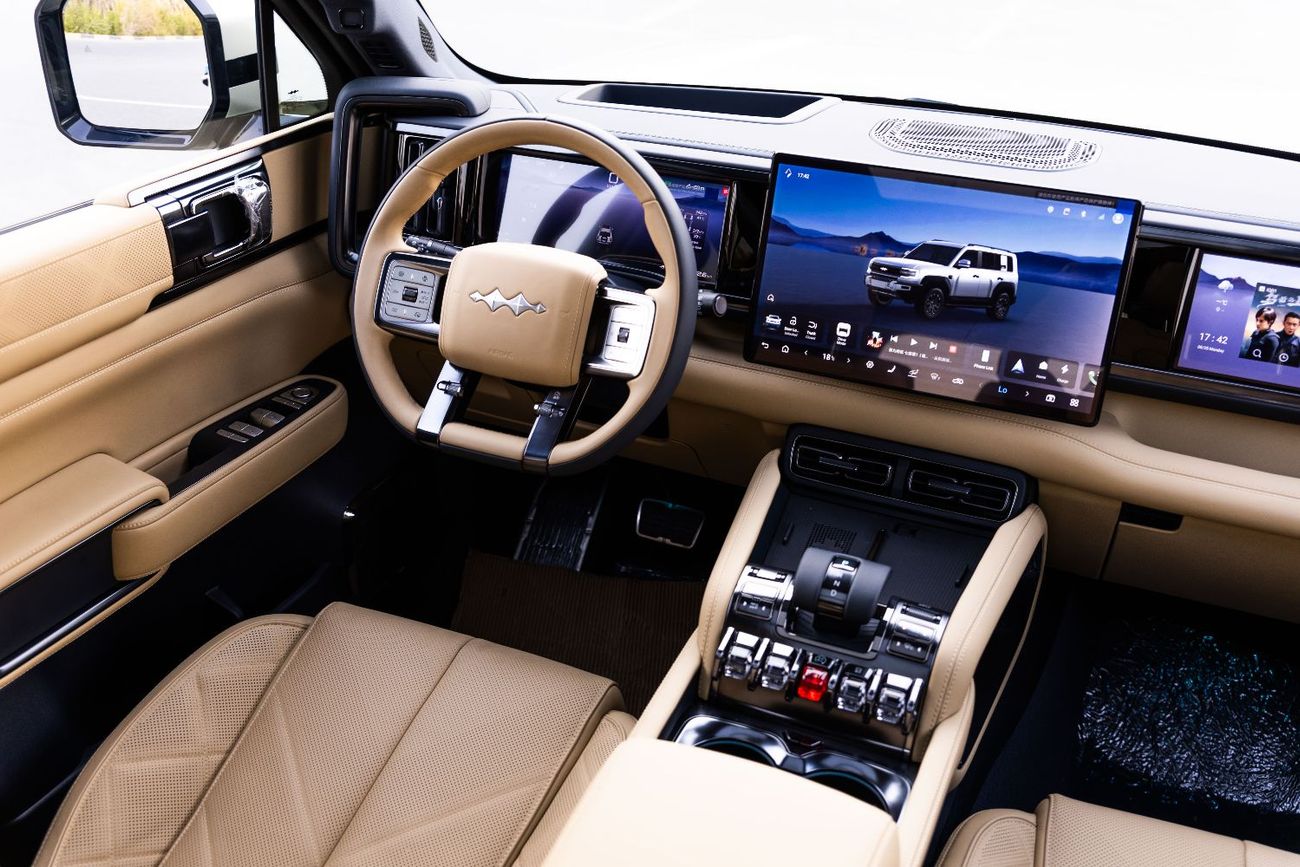 BYD Leopard 5 2025 BYD LEOPARD 05