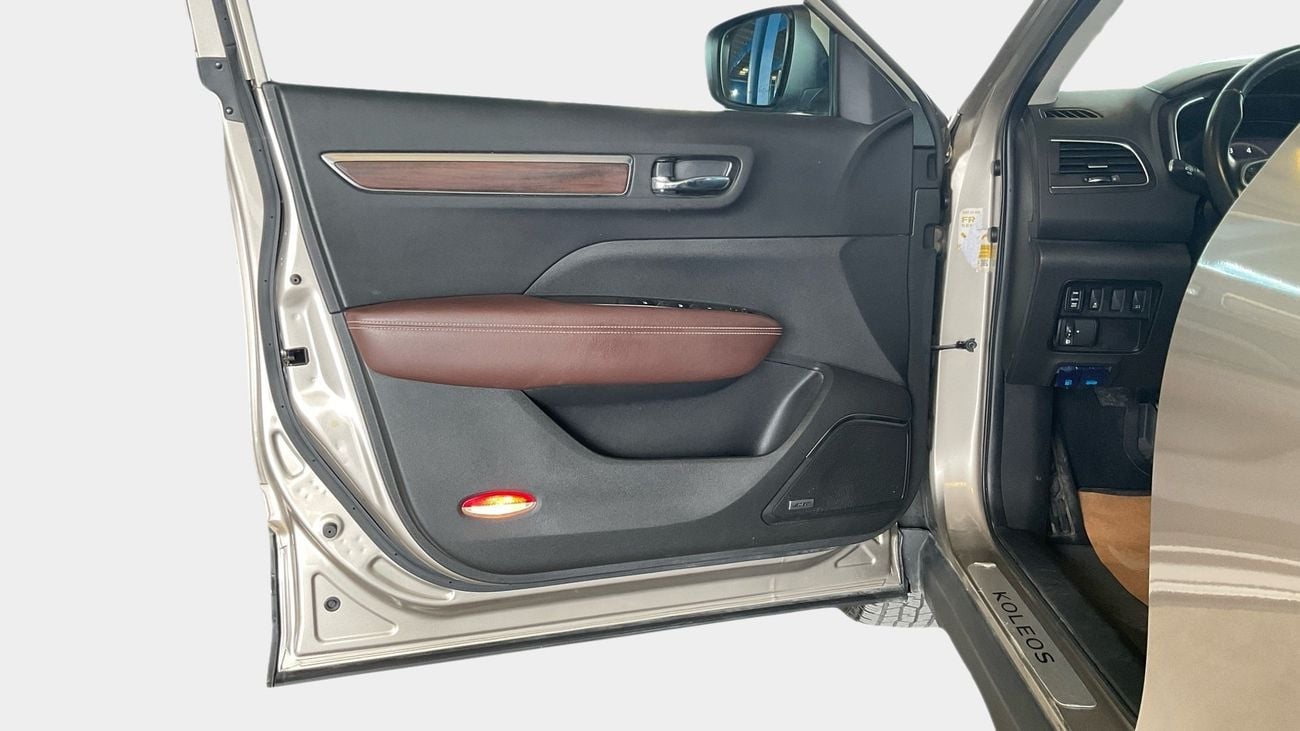 Renault Koleos 2.5L 170 LE NAVI 4WD CVT | Guaranteed Warranty | 0 Down Payment