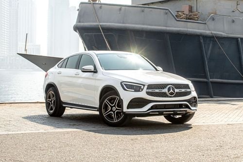 مرسيدس بنز GLC 300 4MATIC 2.0L