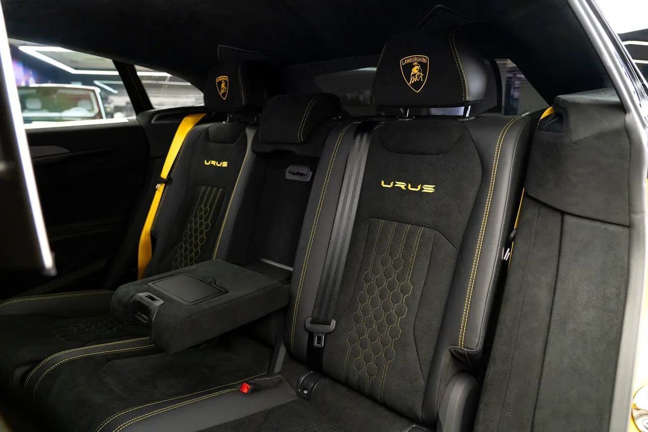 لامبورغيني اوروس 4.0T V8 Performante