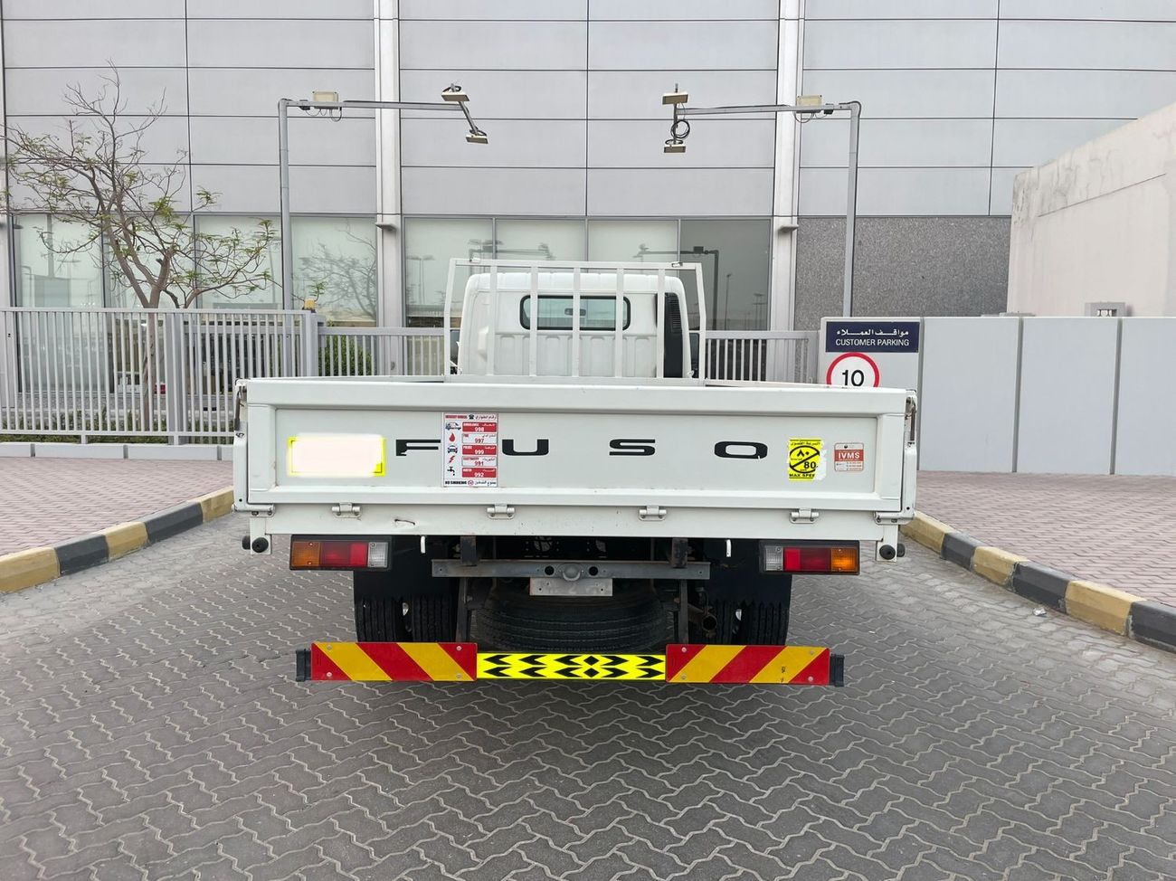 Mitsubishi Fuso Canter GCC PICK UP