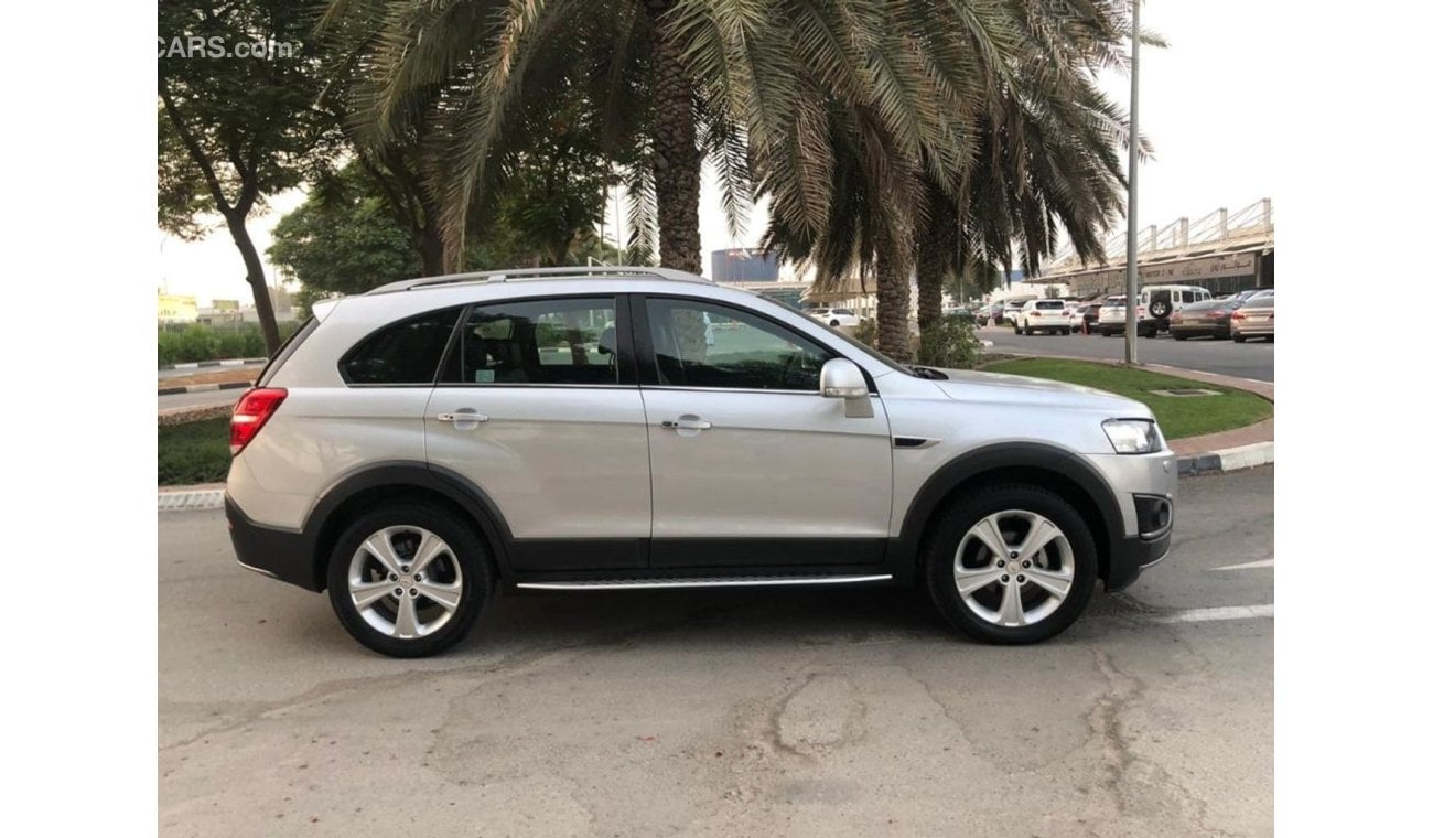 Chevrolet Captiva = LIMITED TIME  OFFER = Free registration - gcc specs - bank loan 0 downpayment -