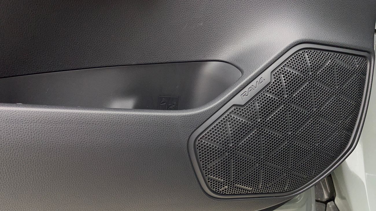 تويوتا راف ٤ ADVENTURE 2.5 | بدون دفعة مقدمة | اختبار القيادة في المنزل