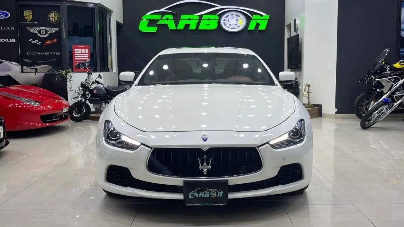 مازيراتي جيبلي STD Maserati Ghibli 2015