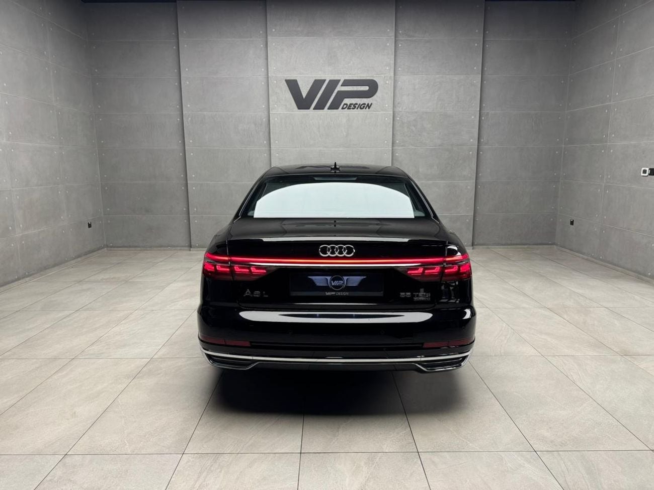 أودي A8 L | 55 TFSI | 2019 Model | Low Mileage | Full Options | GCC Specs