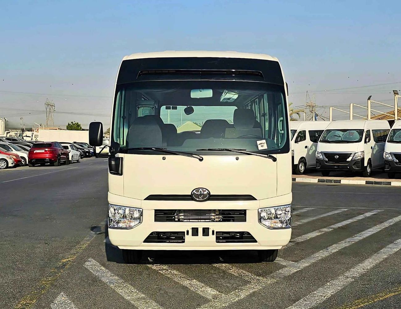 Toyota Coaster 23 SEATER/ AUTO DOOR/ HLF LUGGAGE RACK PW DIESEL AT 2.8L V4 /CODE#COD28B