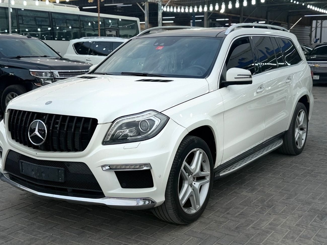 مرسيدس بنز GL 500