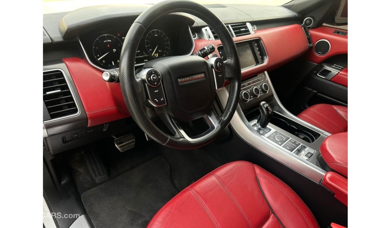 Used Land Rover Range Rover Sport HSE 2016 for sale in Dubai - 726480