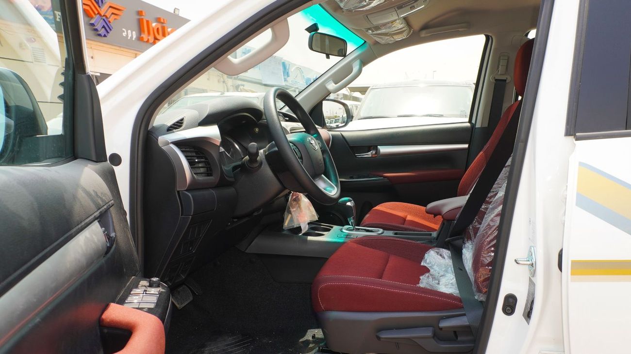 تويوتا هيلوكس TOYOTA HILUX SR5 2.7L PETROL