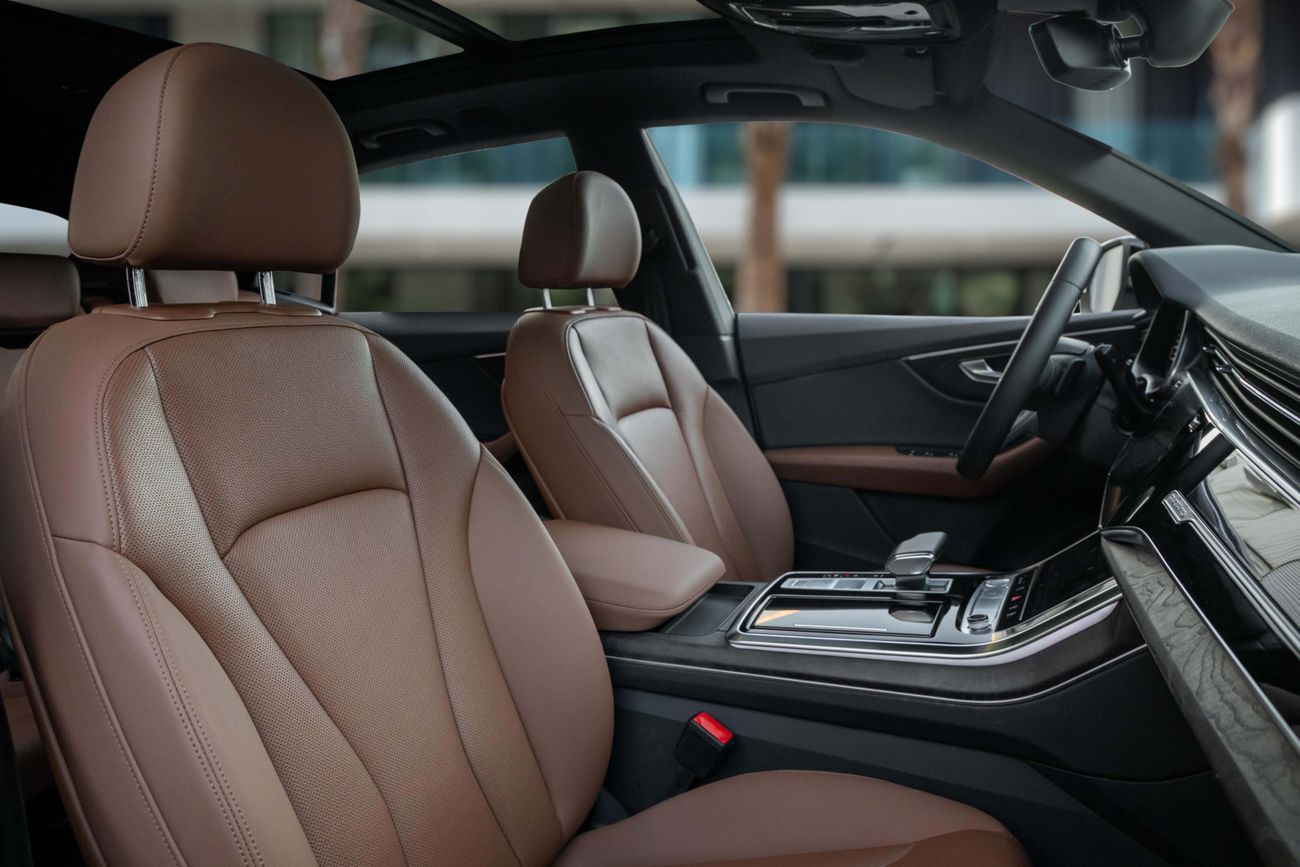 أودي Q8 Q8 55 TFSI Quattro S-Line  | 3,819 P.M | 0% Downpayment | Perfect Condition!