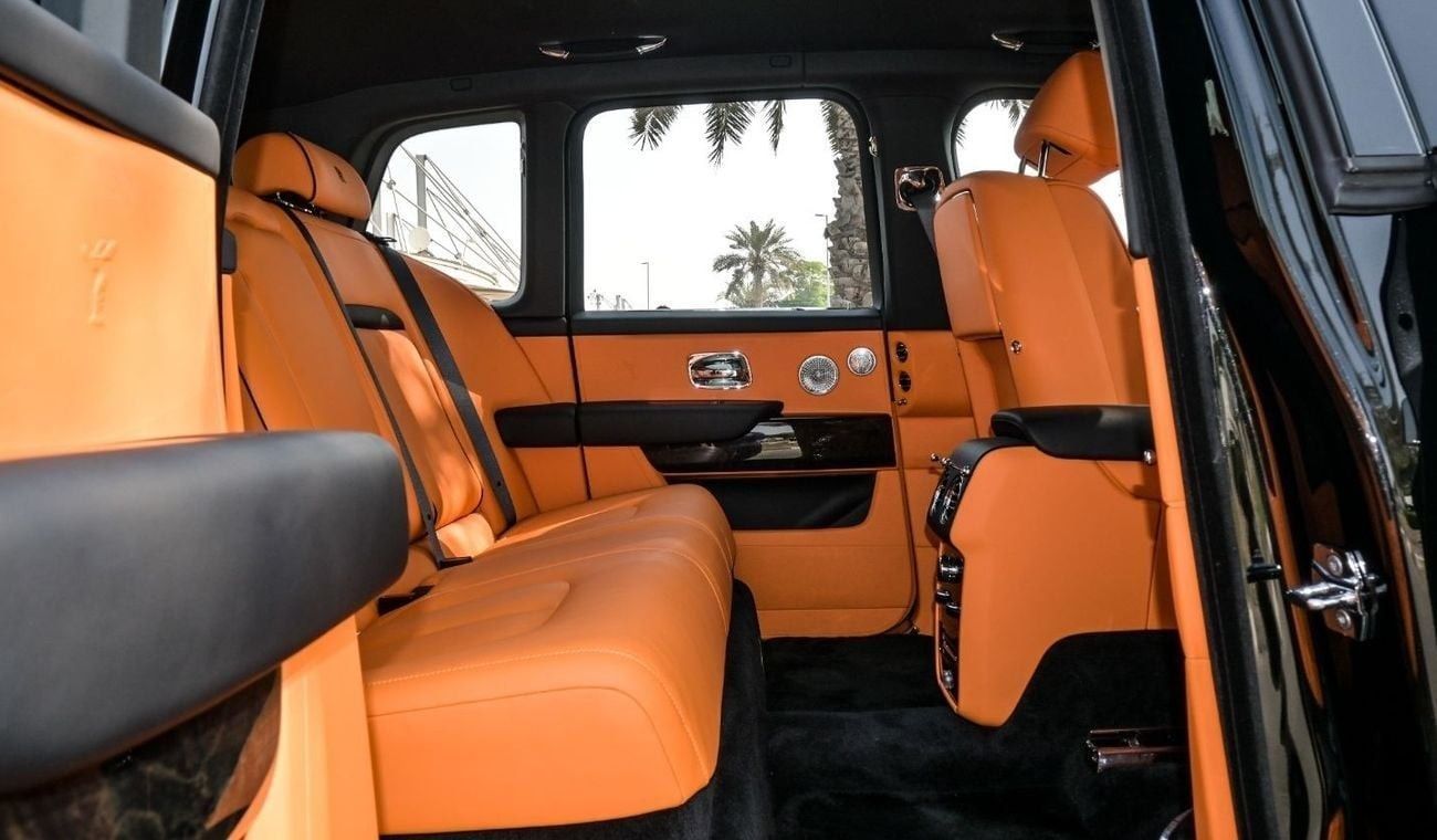 رولز رويس كولينان Rolls Royce Cullinan Silver Badge | 2023