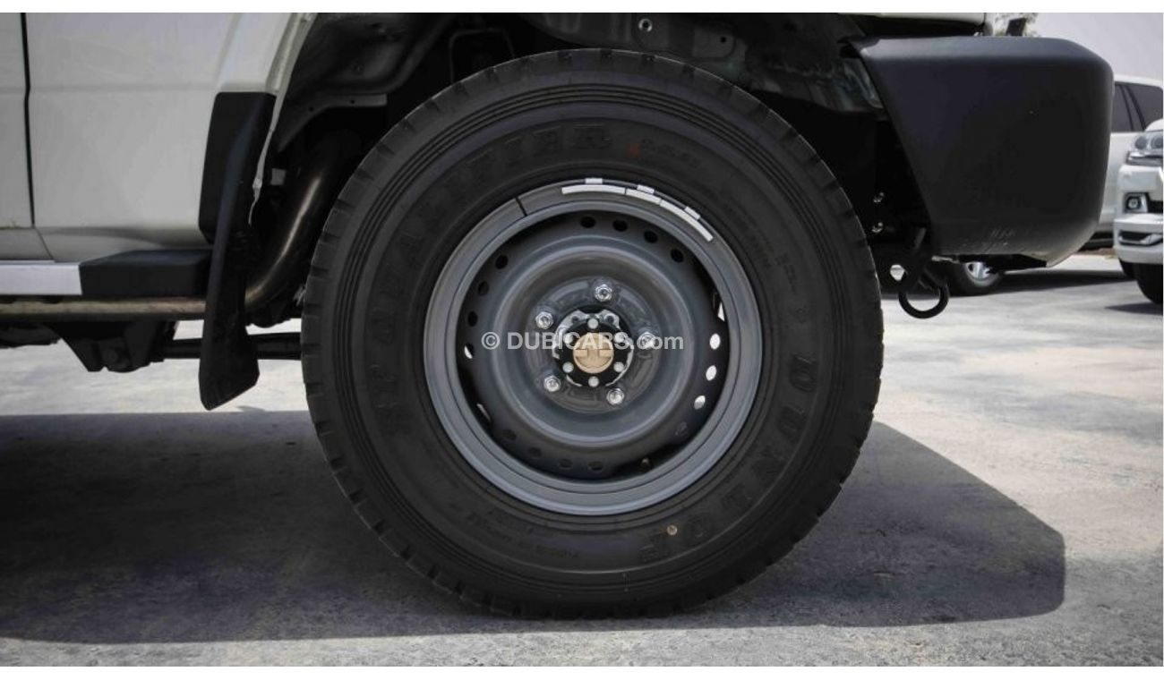 Toyota Land Cruiser Hardtop 5 Door 4.2L Diesel M/T RHD