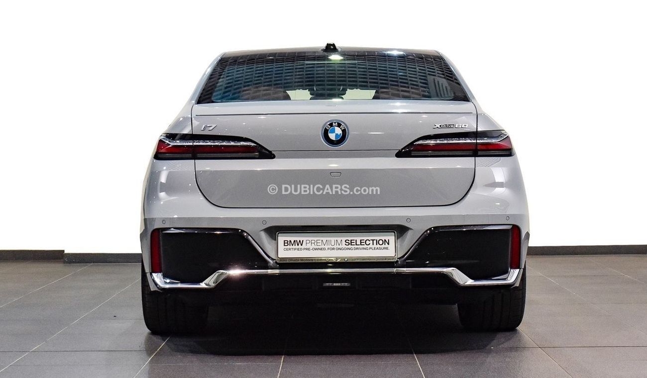 بي أم دبليو i7 XDRIVE 60